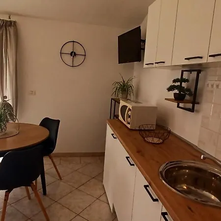 Amalija Appartamento Pola